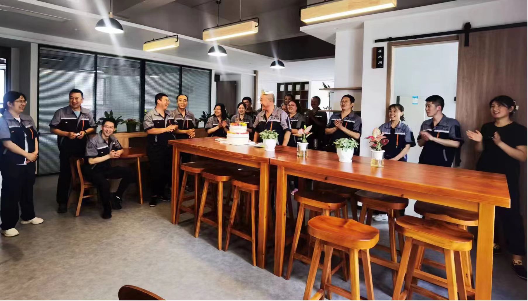 62cd3816083c953544b0b728d1743d8.jpg 62cd3816083c953544b0b728d1743d8.jpg